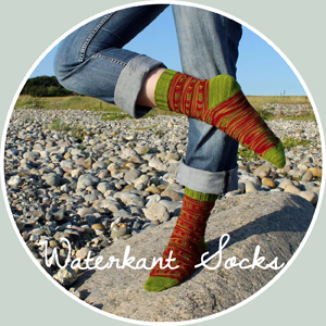 Waterkant Socks by Lea Viktoria Strickdesign Anleitung Strickanleitungen Stricken DIY